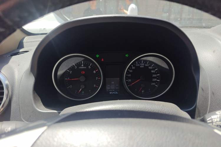 Used Haval H6 2013 Sport Edition 1.5T Manual Two-Wheel Drive Urban Model Instrument Cluster