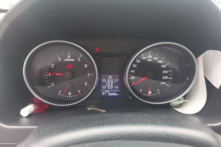 Used Haval H6 2013 Upgraded Model 2.4L Automatic Two-Wheel Drive Elite Version Instrument Cluster