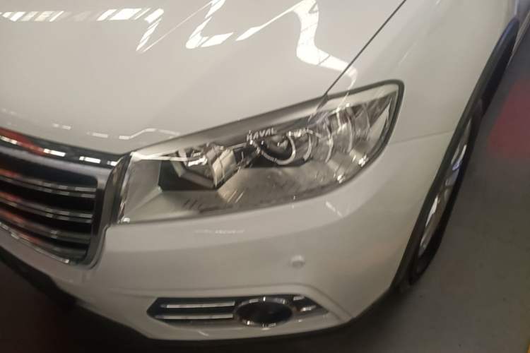 Used Haval H6 2013 Sports Edition 1.5T Manual Two-Wheel Drive Elite Model Left Front Headlight
