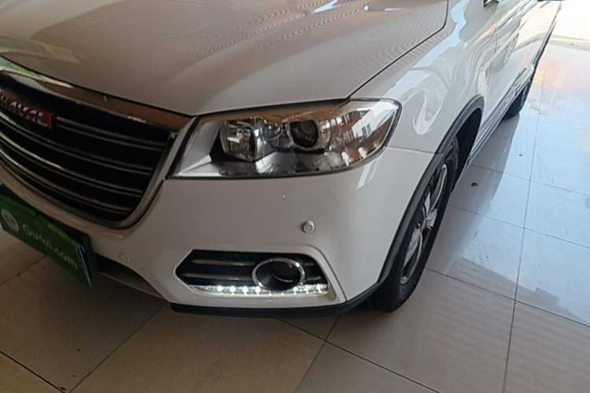 Used Haval H6 2013 Sports Edition 1.5T Manual Two-Wheel Drive Elite Model Left Front Headlight