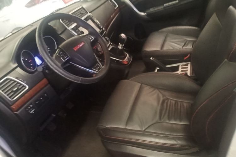Used Haval H6 2013 Sports Edition 1.5T Manual Two-Wheel Drive Elite Model Left Front Seat