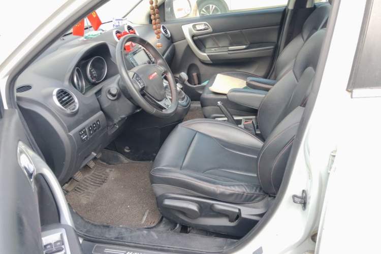Used Haval H6 2013 Sports Edition 1.5T Manual Two-Wheel Drive Elite Model Left Front Seat