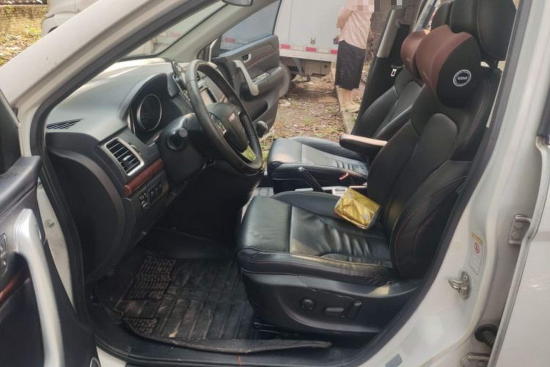 Used Haval H6 2013 Sports Edition 1.5T Manual Two-Wheel Drive Elite Model Left Front Seat