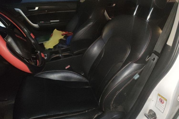 Used Haval H6 2013 Sport Edition 1.5T Manual Two-Wheel Drive Prestige Model Left Front Seat