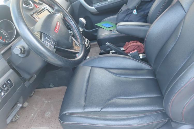 Used Haval H6 2013 Upgraded Model 1.5T Manual Two-Wheel Drive Elite Version Left Front Seat
