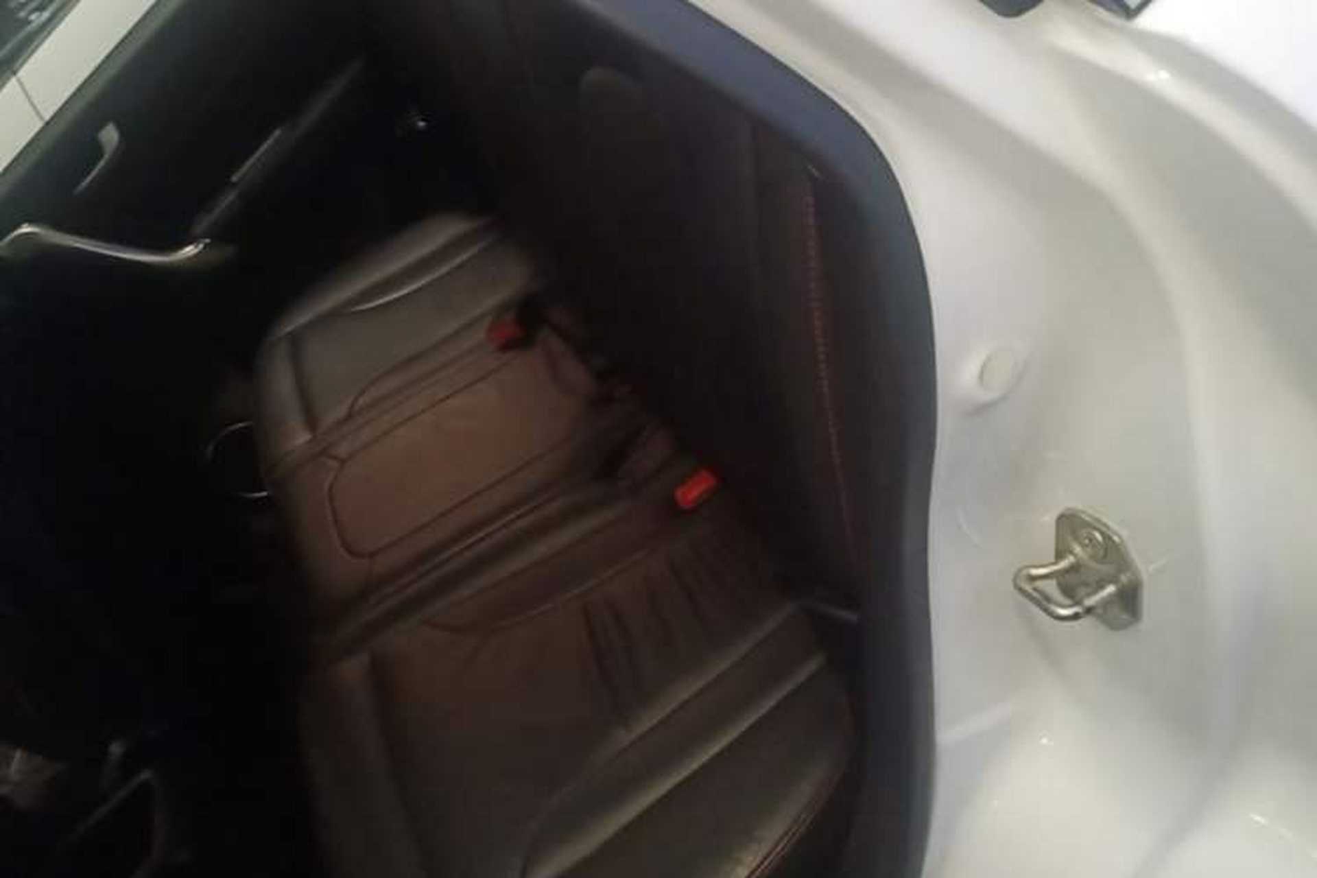Used Haval H6 2013 Sports Edition 1.5T Manual Two-Wheel Drive Elite Model Left Rear Seat