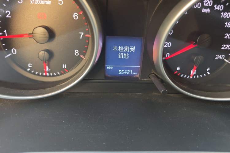 Used Haval H6 2013 Upgraded Model 1.5T Manual Two-Wheel Drive Elite Version Odometer Close Up