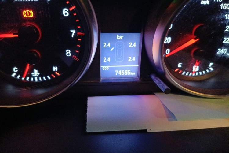 Used Haval H6 2013 Sport Edition 1.5T Manual 4x4 Prestige Model Odometer Close Up