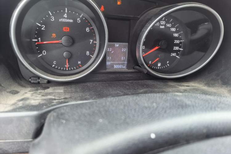 Used Haval H6 2013 Sports Edition 1.5T Manual Two-Wheel Drive Elite Model Odometer Close Up