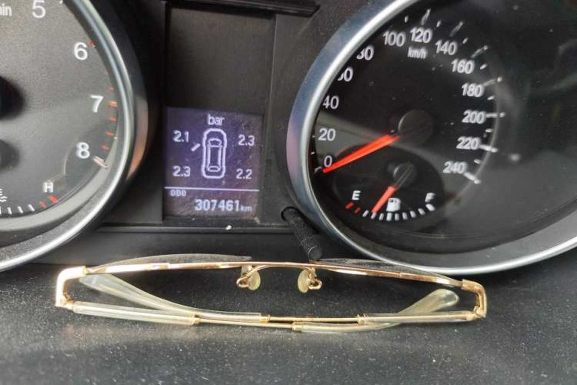 Used Haval H6 2013 Sports Edition 1.5T Manual Two-Wheel Drive Elite Model Odometer Close Up