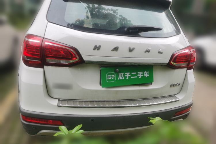 Used Haval H6 2013 Upgraded Model 2.4L Automatic Two-Wheel Drive Prestige Version Rear