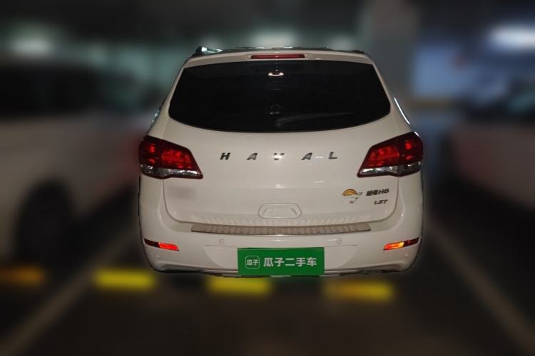 Used Haval H6 2013 Upgraded Model 1.5T Manual Two-Wheel Drive Elite Version Rear