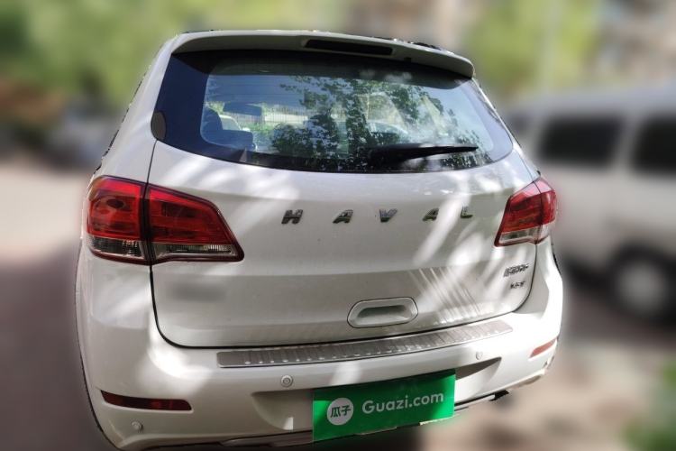 Used Haval H6 2013 Upgraded Model 1.5T Manual Two-Wheel Drive Elite Version Rear