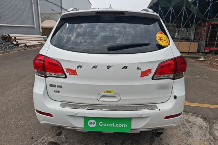 Used Haval H6 2013 Upgraded Model 1.5T Manual Two-Wheel Drive Prestige Version Rear