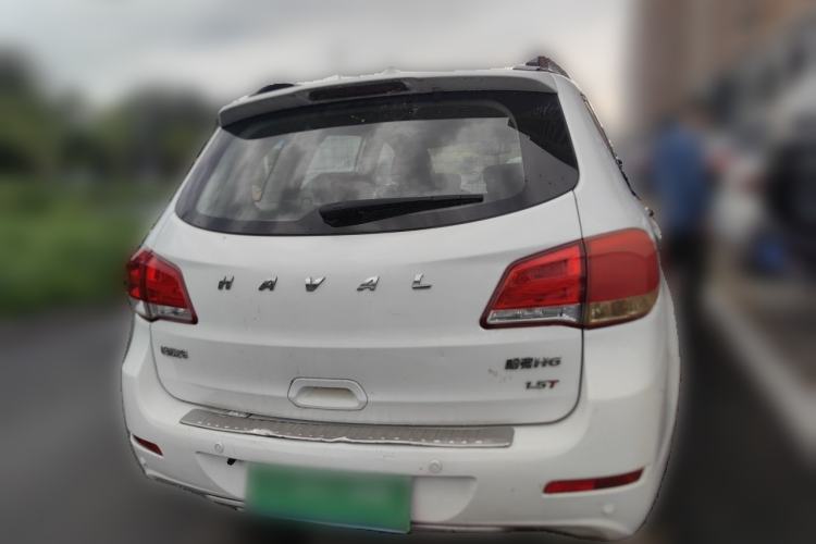 Used Haval H6 2013 Upgraded Model 1.5T Manual Two-Wheel Drive Elite Version Rear