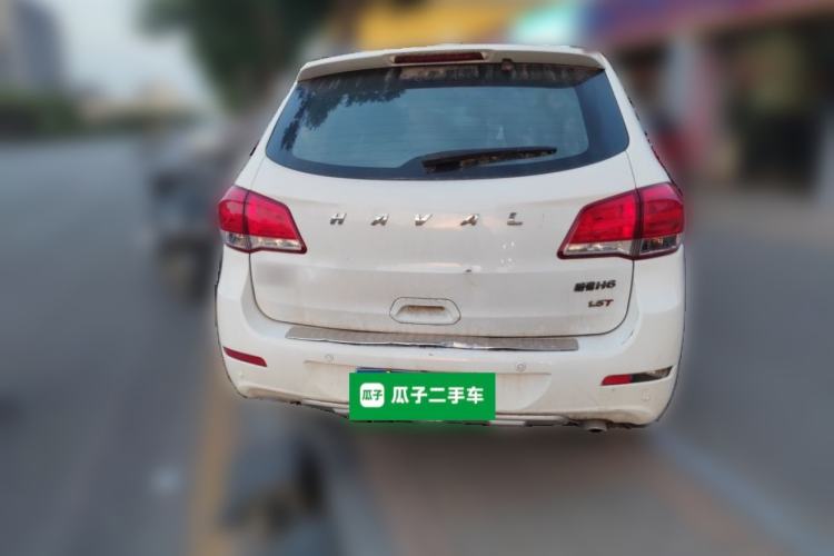 Used Haval H6 2013 Upgraded Model 1.5T Manual Two-Wheel Drive Elite Version Rear