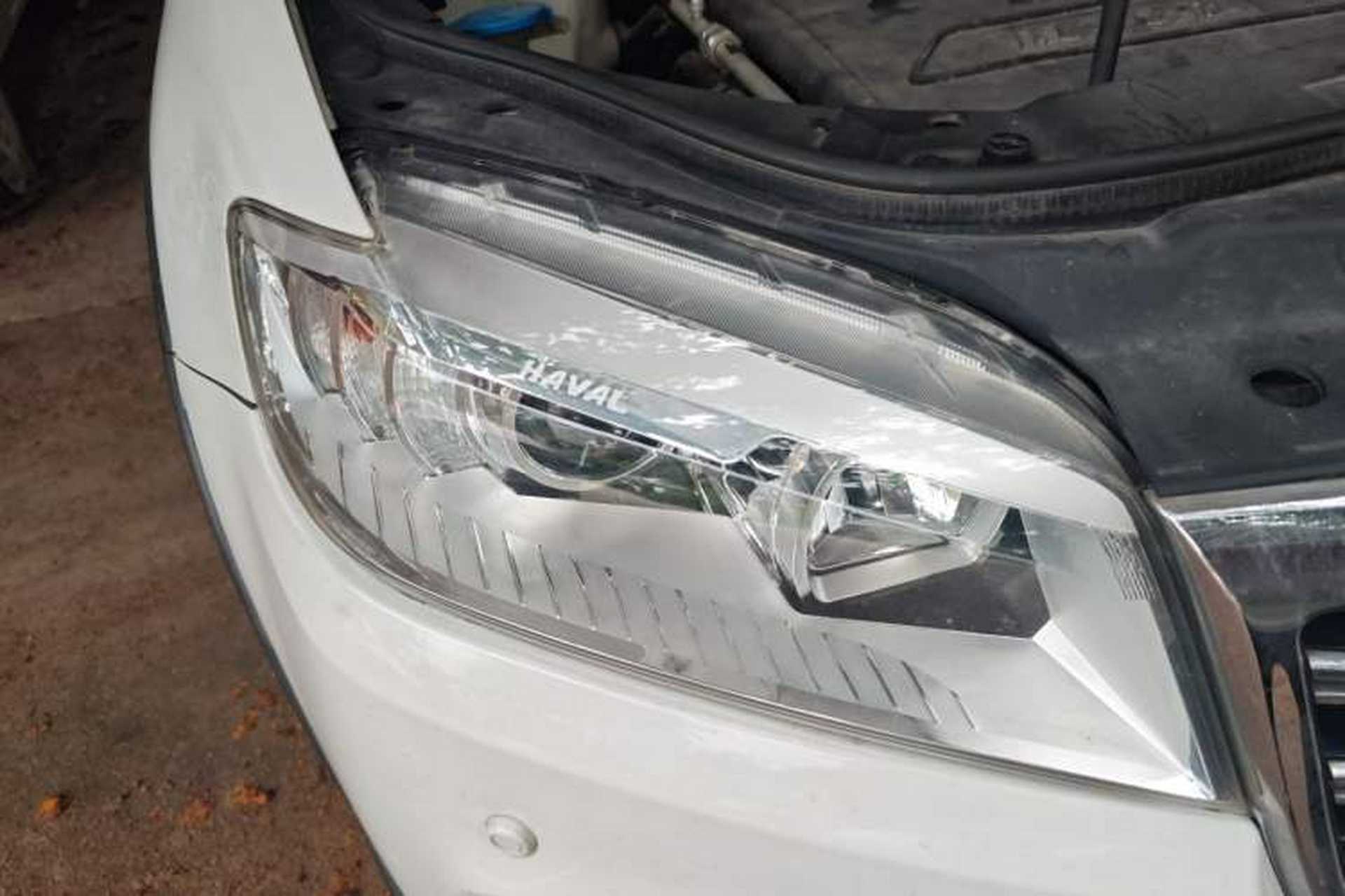 Used Haval H6 2013 Sport Edition 1.5T Manual Two-Wheel Drive Prestige Model Right Front Headlight