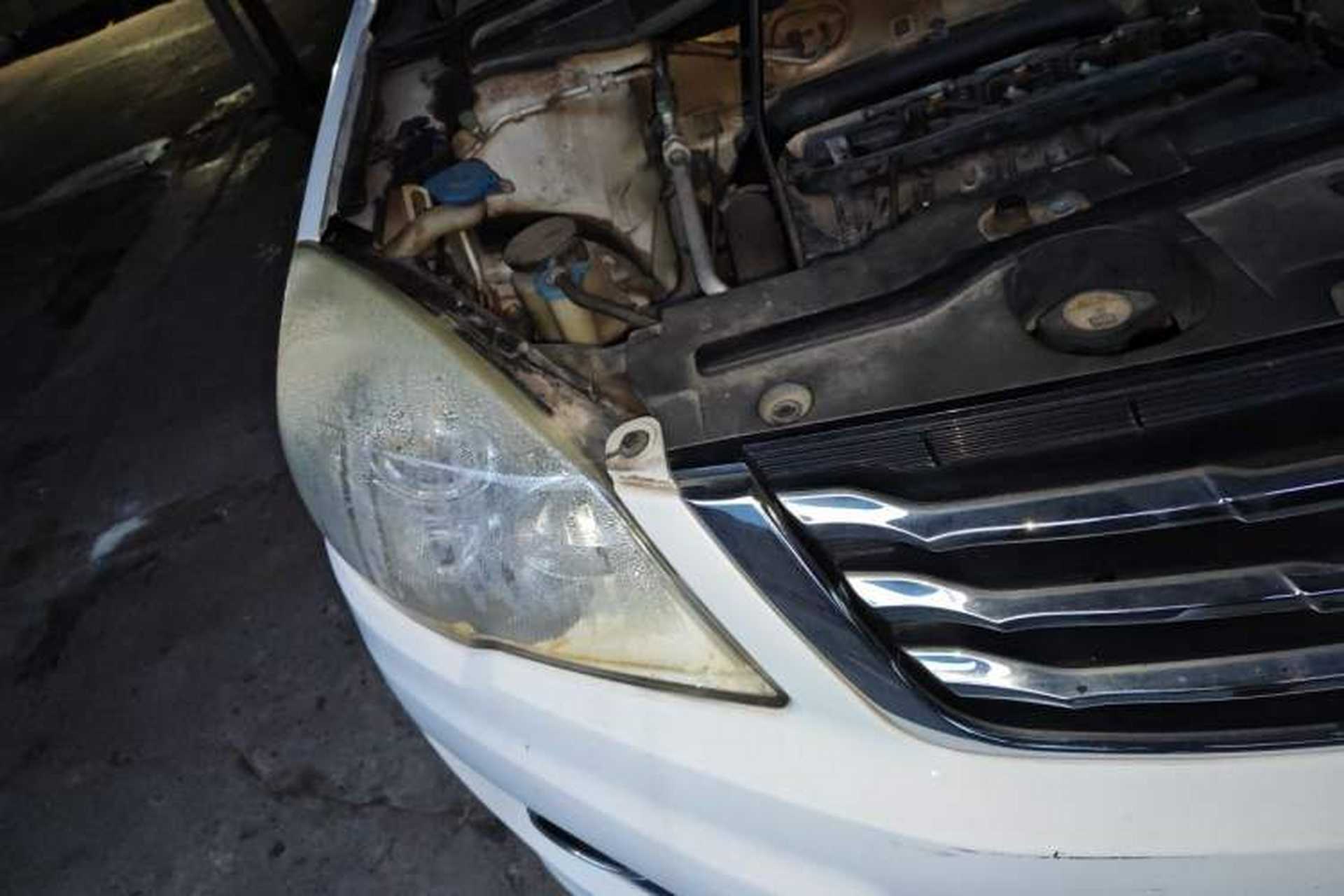 Used Haval H6 2013 Upgraded Model 1.5T Manual Two-Wheel Drive Urban Version Right Front Headlight