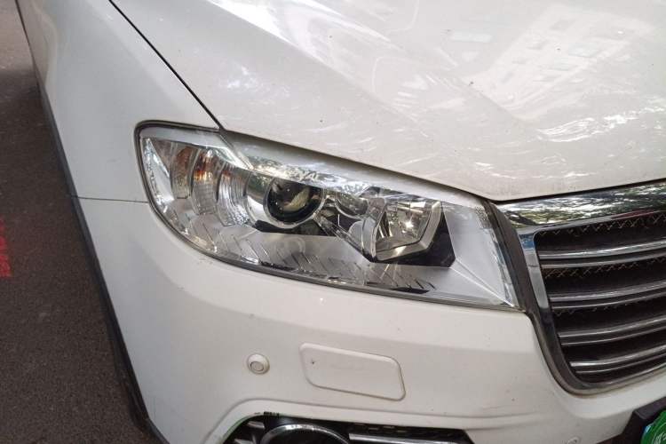 Used Haval H6 2013 Sport Edition 1.5T Manual 4x4 Prestige Model Right Front Headlight