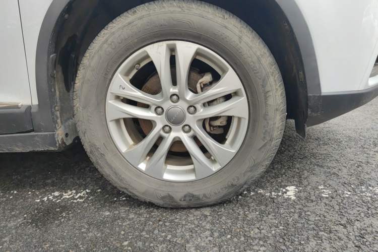 Used Haval H6 2013 Sport Edition 1.5T Manual 4x4 Elite Model Right Front Wheel Hub