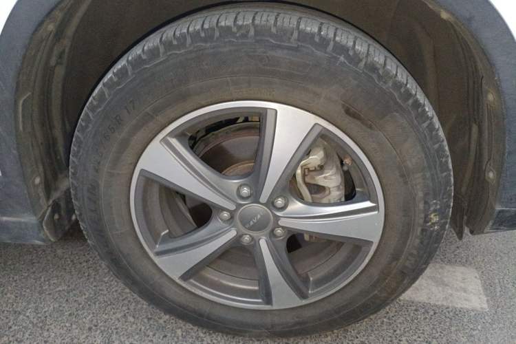 Used Haval H6 2013 Sport Edition 1.5T Manual 4x4 Prestige Model Right Front Wheel Hub