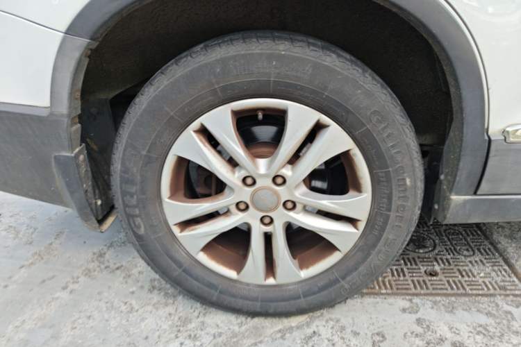 Used Haval H6 2013 Sports Edition 1.5T Manual Two-Wheel Drive Elite Model Right Rear Wheel Hub