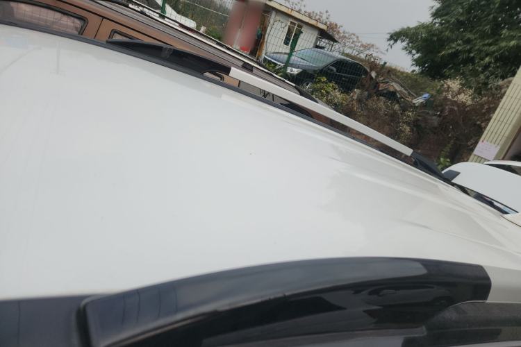 Used Haval H6 2013 Upgraded Model 1.5T Manual Two-Wheel Drive Elite Version Roof