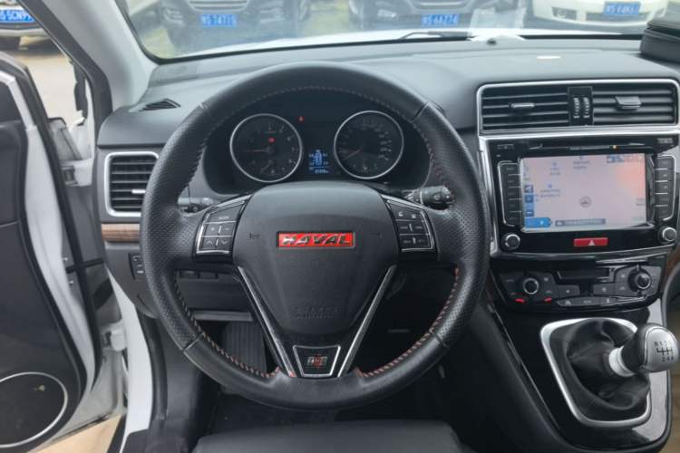 Used Haval H6 2013 Sports Edition 1.5T Manual Two-Wheel Drive Elite Model Steering Wheel