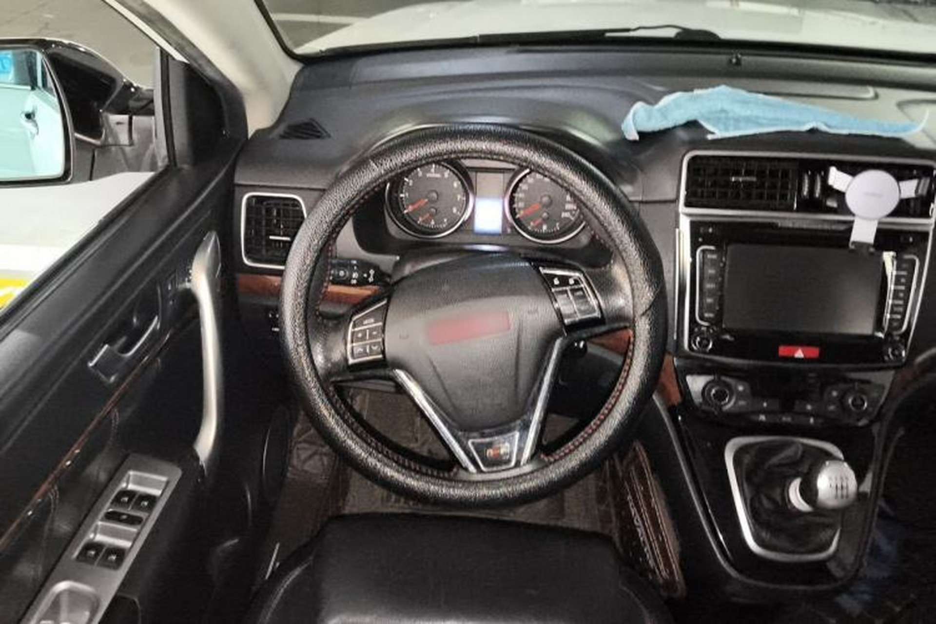Used Haval H6 2013 Sport Edition 1.5T Manual Two-Wheel Drive Prestige Model Steering Wheel