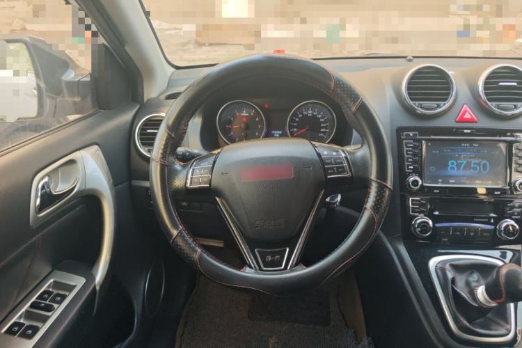 Used Haval H6 2013 Upgraded Model 1.5T Manual Two-Wheel Drive Elite Version Steering Wheel