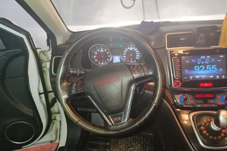 Used Haval H6 2013 Sport Edition 1.5T Manual Two-Wheel Drive Prestige Model Steering Wheel