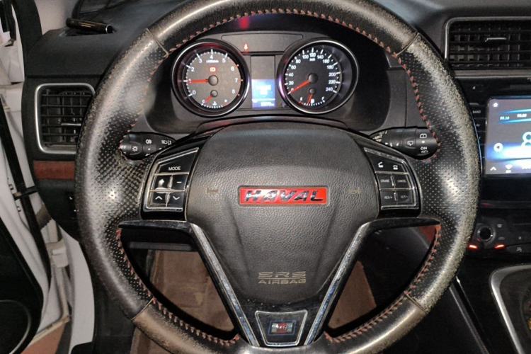Used Haval H6 2013 Sports Edition 1.5T Manual Two-Wheel Drive Elite Model Steering Wheel
