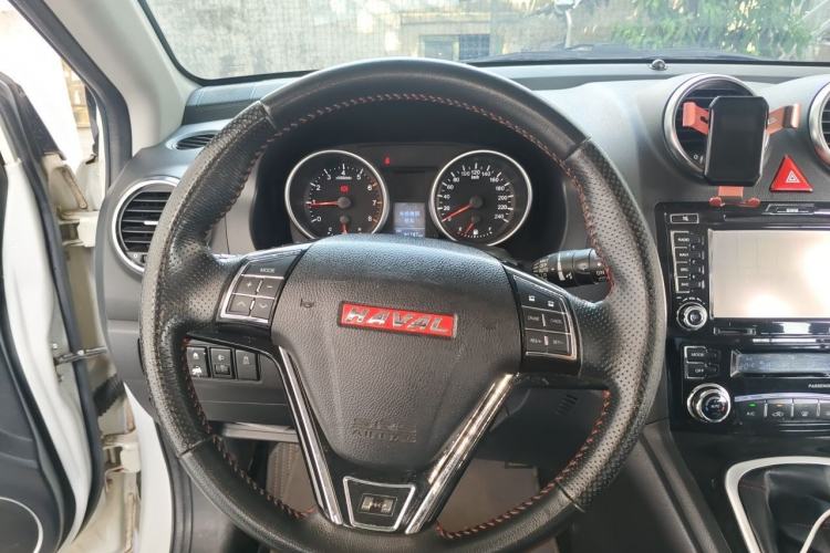 Used Haval H6 2013 Upgraded Model 1.5T Manual Two-Wheel Drive Elite Version Steering Wheel
