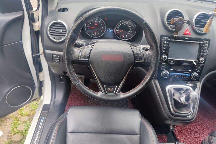 Used Haval H6 2013 Upgraded Model 1.5T Manual Two-Wheel Drive Prestige Version Steering Wheel