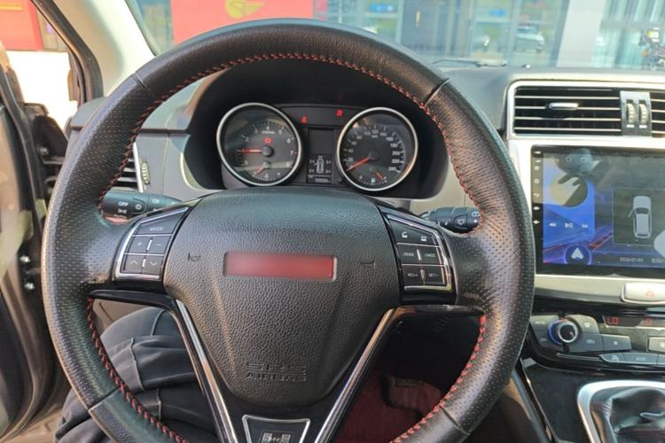 Used Haval H6 2013 Sports Edition 1.5T Manual Two-Wheel Drive Elite Model Steering Wheel
