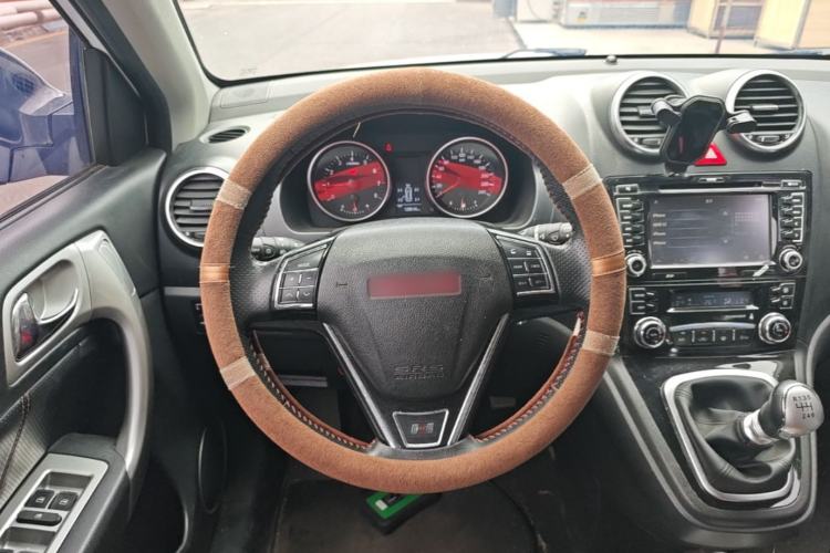 Used Haval H6 2013 Upgraded Model 1.5T Manual Two-Wheel Drive Prestige Version Steering Wheel
