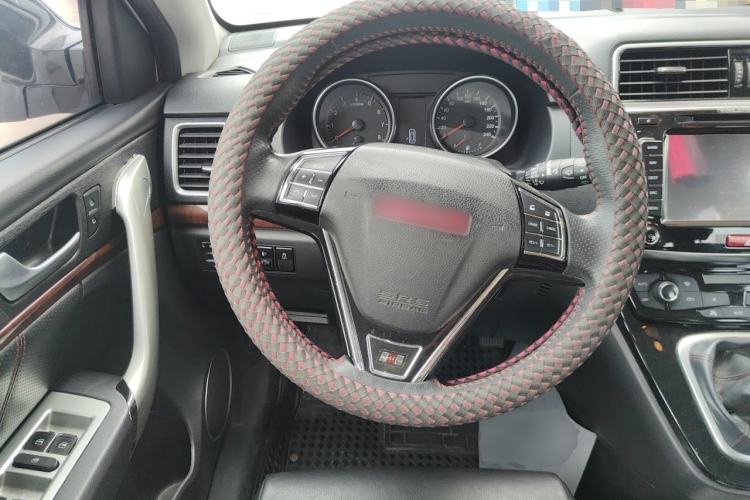 Used Haval H6 2013 Sports Edition 1.5T Manual Two-Wheel Drive Elite Model Steering Wheel
