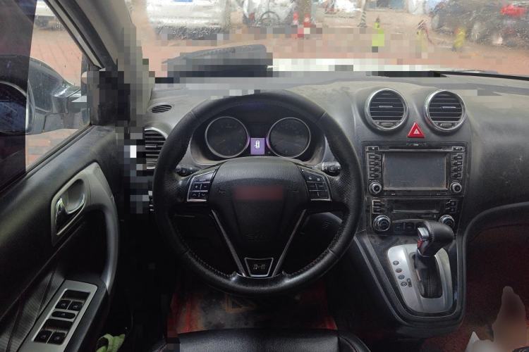 Used Haval H6 2013 Upgraded Model 2.4L Automatic Two-Wheel Drive Elite Version Steering Wheel