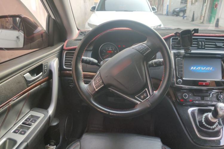 Used Haval H6 2013 Sports Edition 1.5T Manual Two-Wheel Drive Elite Model Steering Wheel