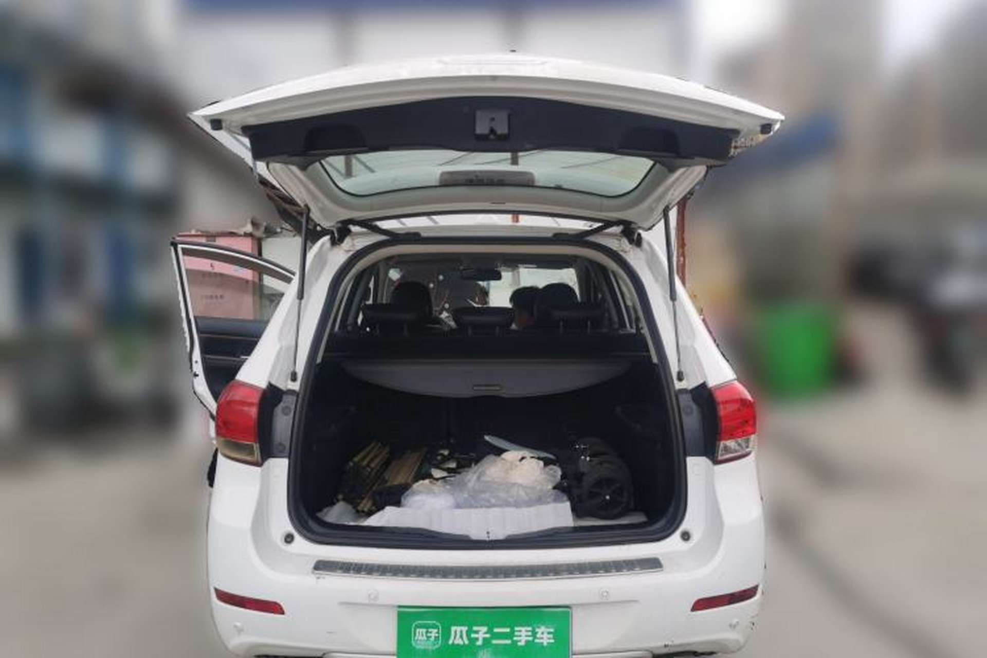 Used Haval H6 2013 Upgraded Model 1.5T Manual Two-Wheel Drive Elite Version Trunk