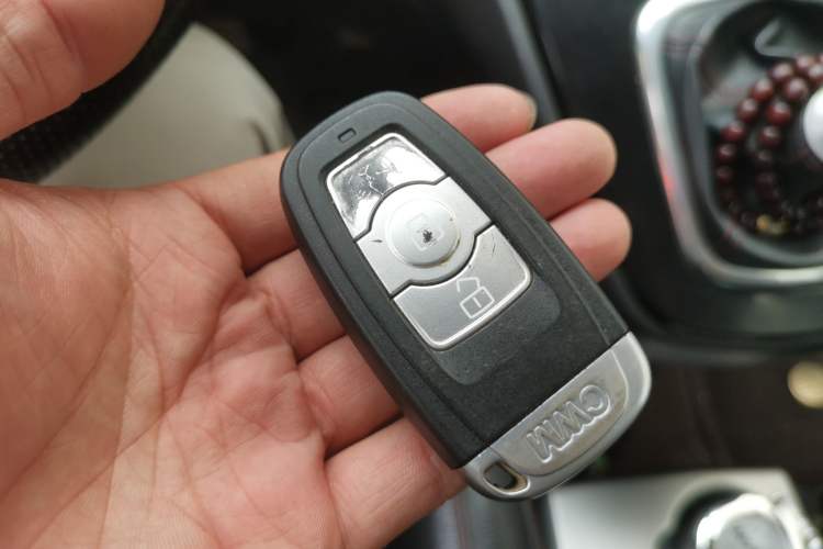 Used Haval H6 2013 Sport Edition 1.5T Manual Two-Wheel Drive Prestige Model Vehicle Key