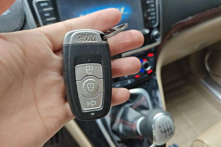 Used Haval H6 2013 Sport Edition 1.5T Manual Two-Wheel Drive Prestige Model Vehicle Key