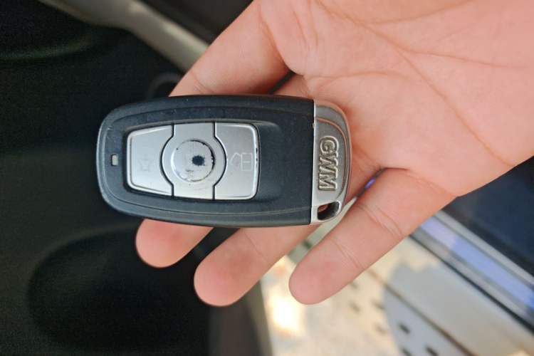 Used Haval H6 2013 Upgraded Model 1.5T Manual Two-Wheel Drive Elite Version Vehicle Key