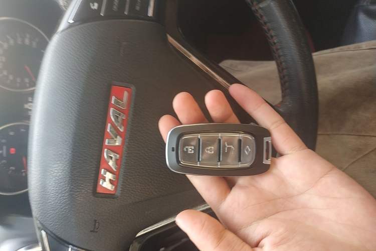 Used Haval H6 2013 Upgraded Model 1.5T Manual Two-Wheel Drive Elite Version Vehicle Key
