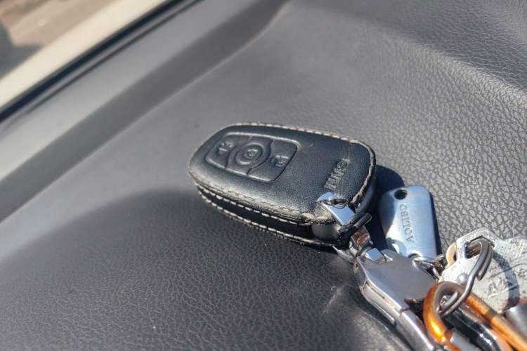Used Haval H6 2013 Upgraded Model 1.5T Manual Two-Wheel Drive Elite Version Vehicle Key
