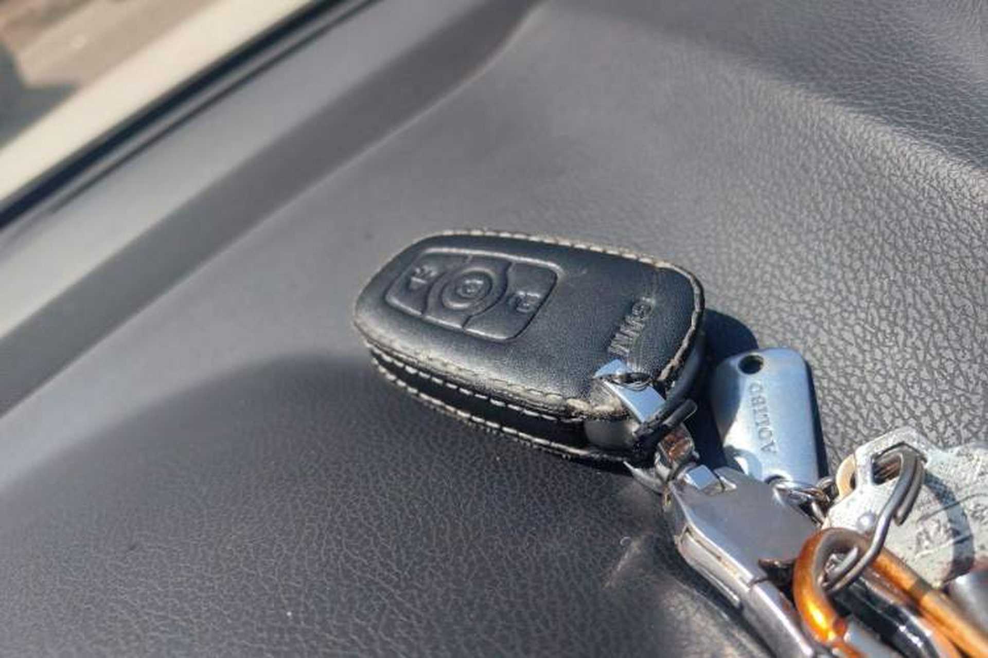 Used Haval H6 2013 Upgraded Model 1.5T Manual Two-Wheel Drive Elite Version Vehicle Key