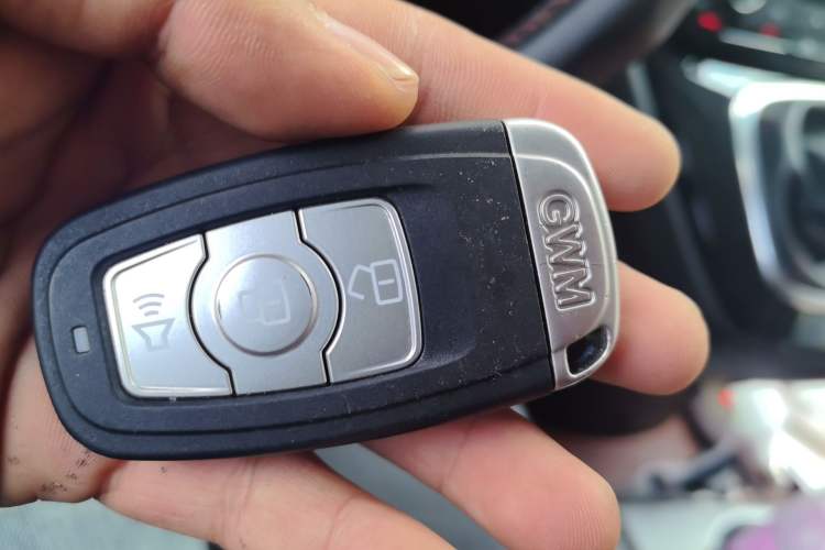 Used Haval H6 2013 Sport Edition 1.5T Manual Two-Wheel Drive Prestige Model Vehicle Key