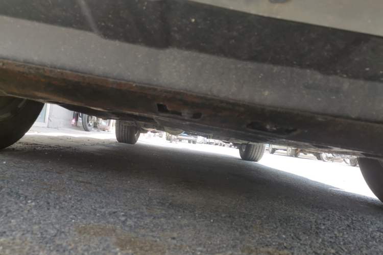 Used Haval H6 2013 Sports Edition 1.5T Manual Two-Wheel Drive Elite Model Chassis Front