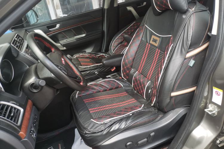 Used Haval H6 2013 Sports Edition 1.5T Manual Two-Wheel Drive Elite Model Left Front Seat