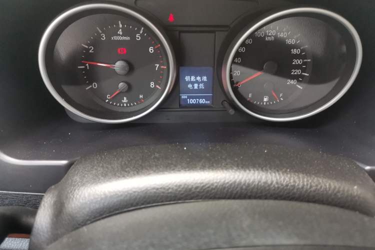 Used Haval H6 2013 Sports Edition 1.5T Manual Two-Wheel Drive Elite Model Odometer Close Up